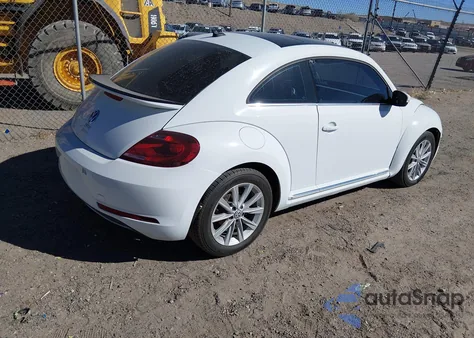 2019 Volkswagen Beetle 2.0T Se from USA, damaged, VIN 3VWJD7AT8KM717818